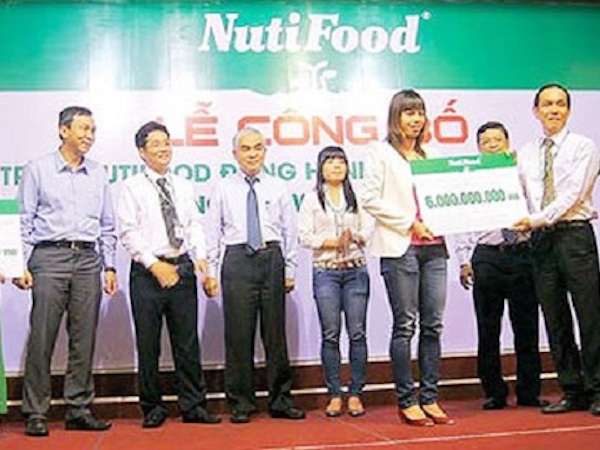 Chính thức công bố tên giải 'lạ' và lịch thi đấu V.League 2018