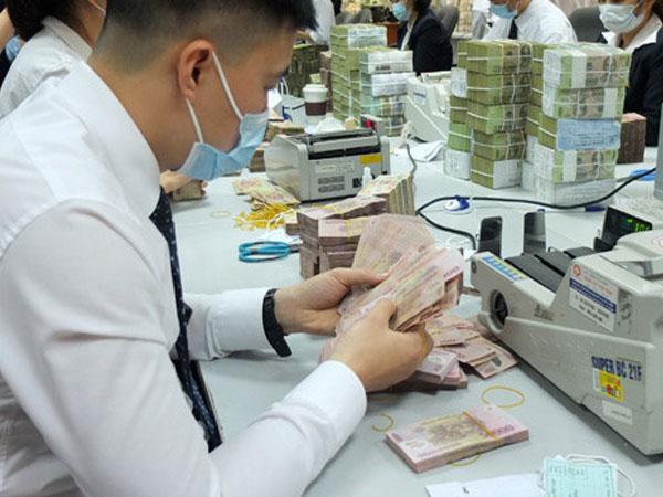 Ngân hàng nào có nhiều nhân viên nghỉ việc nhất năm qua?