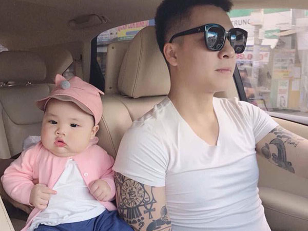 Bạn gái Tiến Dũng (The Men) xác nhận có con và đã đăng ký kết hôn với nam ca sĩ