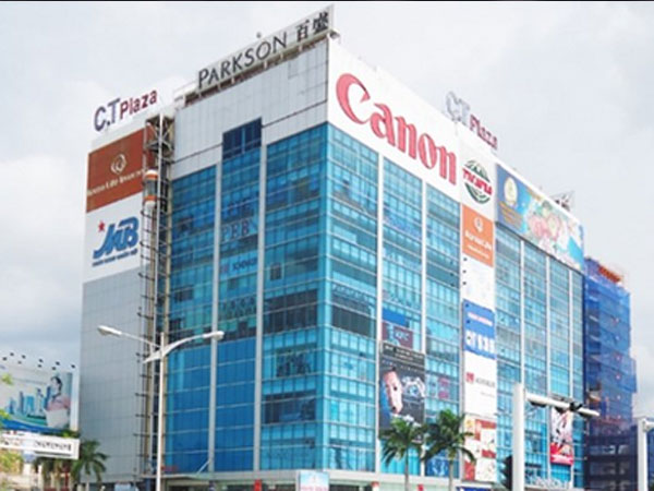 Con gái 9x của ông chủ CT Group làm sếp công ty địa ốc 4.000 tỷ