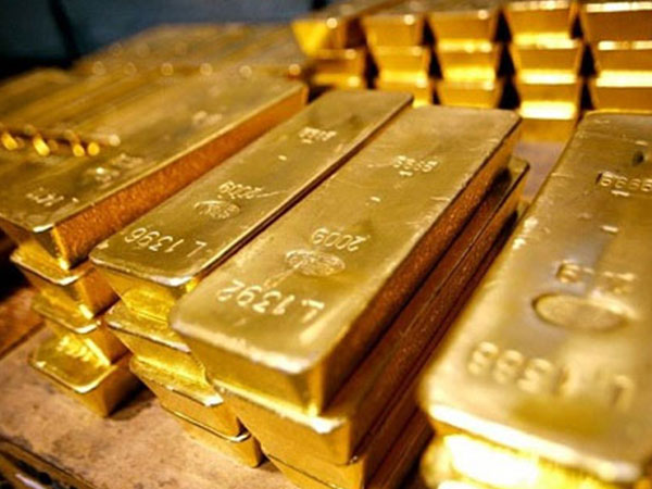 Giá vàng hôm nay 6/3: USD giảm sốc, vàng leo cao