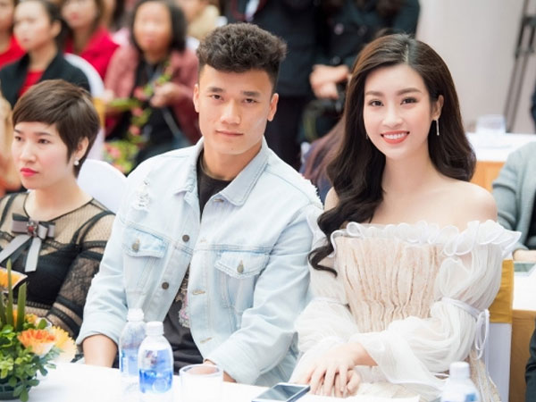 Bùi Tiến Dũng nhận cát-xê khủng cỡ nào để sánh bước cùng HH Đỗ Mỹ Linh?