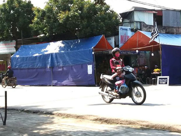 Hải Dương: Vợ khóc ngất khi phát hiện chồng thắt cổ tự tử bí ẩn