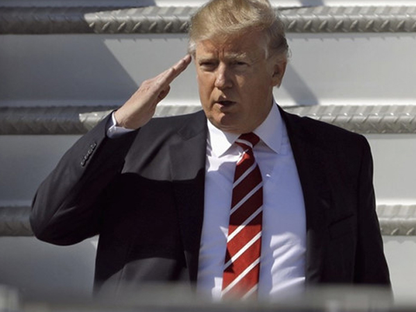 Trump đòi duyệt binh, Lầu Năm Góc nói 'không có xe tăng'
