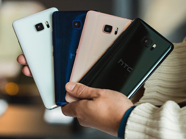 Sau Tết, smartphone giảm giá mạnh để xả hàng