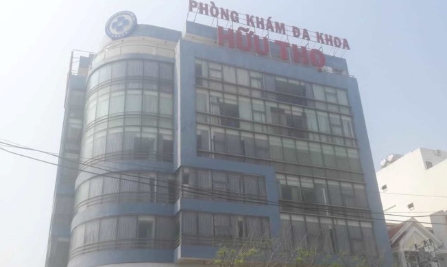 Chữa sùi mào gà, bác sĩ Trung Quốc bị đình chỉ