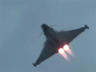 'Cuồng phong Châu Âu' chia sẻ với F-35 để bá chủ bầu trời Trung Đông