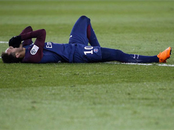 PSG bán tháo cầu thủ, đòi 491 triệu đôla cho Neymar