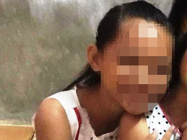 SỐC: Tìm thấy thi thể bé gái mất tích khi đi chăn trâu, trên người không có quần áo