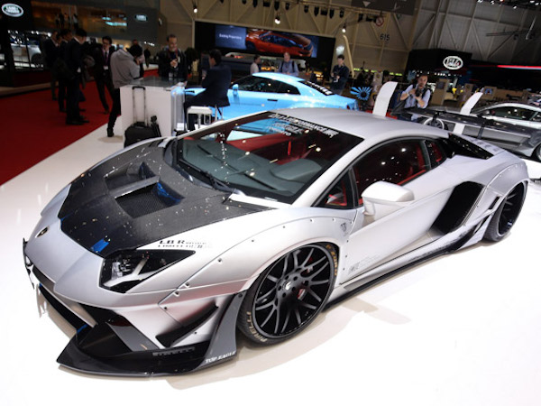 Dàn xe độ 'triệu đô' của Liberty Walk tại Geneva Motor Show