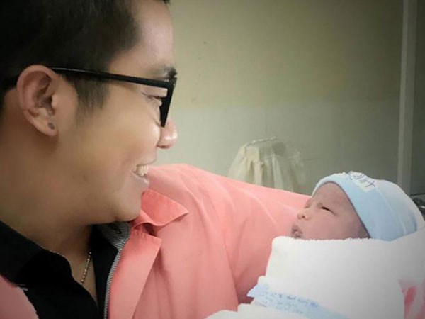 Hoàng Rapper và gia đình náo loạn khi vợ anh sinh trước thời gian dự kiến vì cú trượt ngã