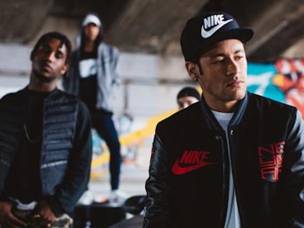 Nike hỗ trợ 200 triệu euro để đưa Neymar tới Real