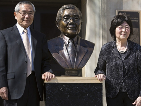 Chủ nhân Nobel Hóa học nhập viện, vợ thiệt mạng ở Mỹ