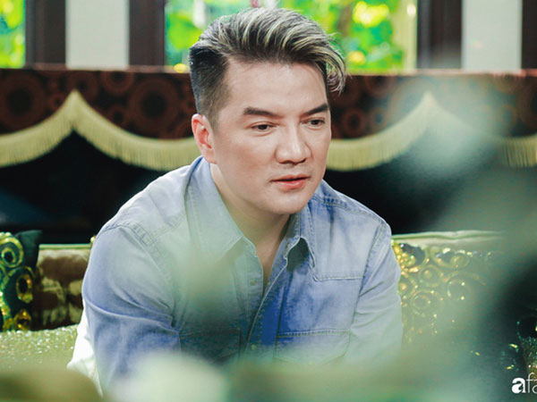 Đàm Vĩnh Hưng - 'Ông hoàng' ngự trị trên những đau thương: Tôi không cha, có mẹ mà cũng như không!