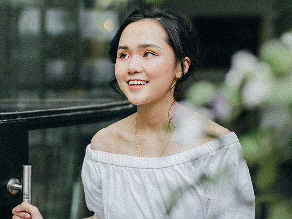 Gặp cô bạn gái xinh xắn, 'lầy lội' của Duy Mạnh U23: Sáng tác cả truyện chế, 'ship' người yêu với Đình Trọng, Tiến Dũng