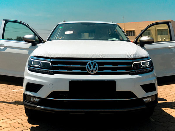 Lô hàng Volkswagen Tiguan 7 chỗ về Việt Nam, giá 1,7 tỷ đồng