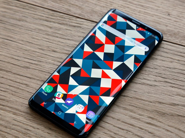 Samsung bắt đầu ra dịch vụ sửa chữa trong ngày dành cho điện thoại Galaxy