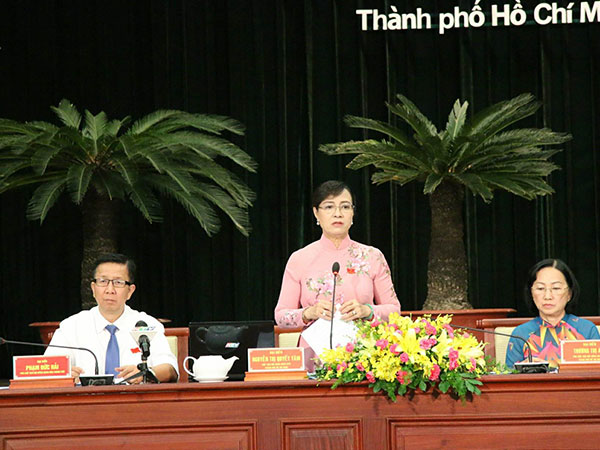 TP.HCM tăng thu nhập cho cán bộ trong đầu tháng 4