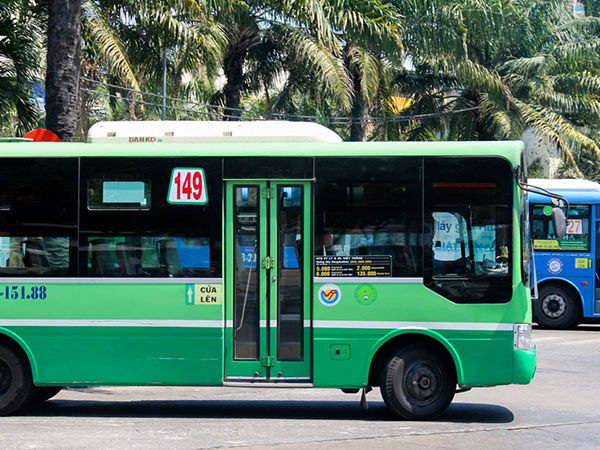 Khôi phục lộ trình 13 tuyến buýt Sài Gòn