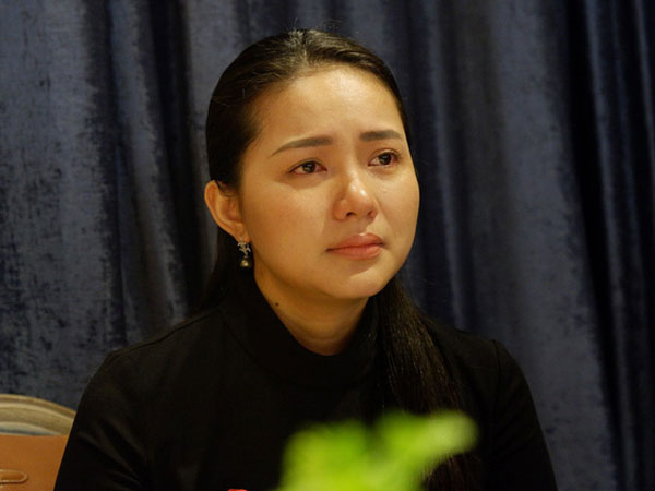 Phan Như Thảo nghẹn ngào khẳng định trong họp báo: 'Chỉ có duy nhất một người có đủ động lực hại mình'