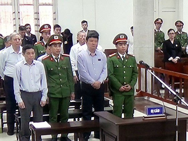 Vụ xử ông Đinh La Thăng: Triệu tập đại diện Bộ Tài chính, Ngân hàng