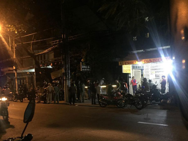 Hai nhóm thanh niên hỗn chiến ở Sài Gòn, 2 người thương vong