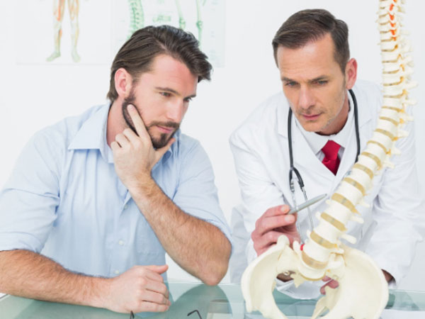 Chữa thoát vị đĩa đệm theo cách của bác sĩ Mỹ