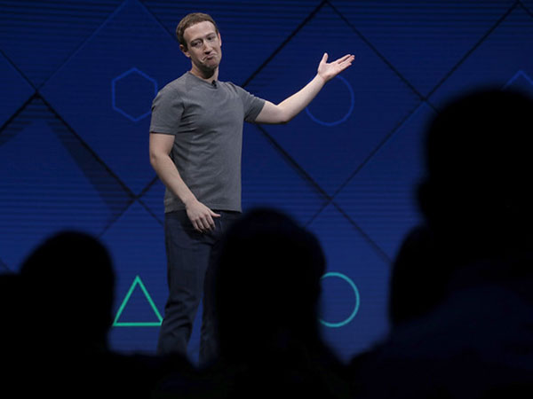 Cổ phiếu Facebook tiếp tục giảm giá sau khi Mark Zuckerberg xin lỗi