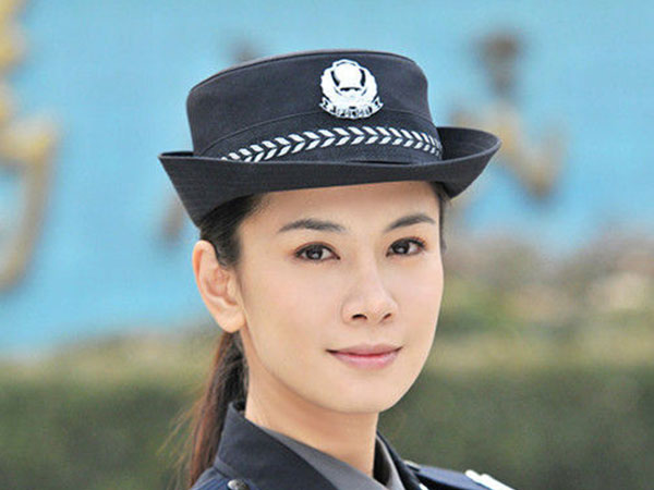 Người tình đẹp như mộng dan díu hàng chục quan tham TQ