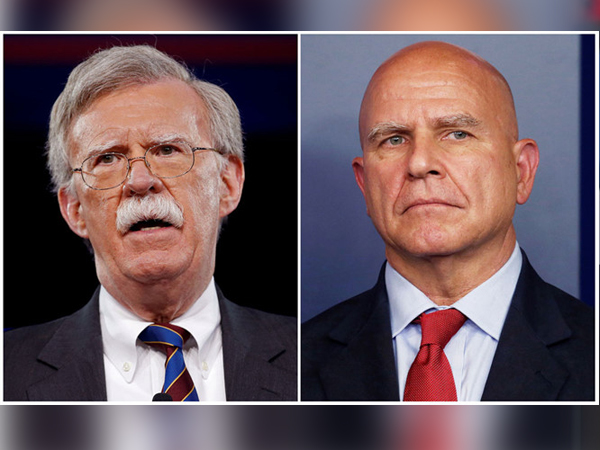 Ông Trump cách chức cố vấn an ninh quốc gia