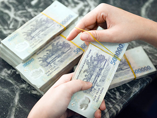VCCI: Doanh nghiệp phải chi tiền bảo kê để được 'yên ổn làm ăn'