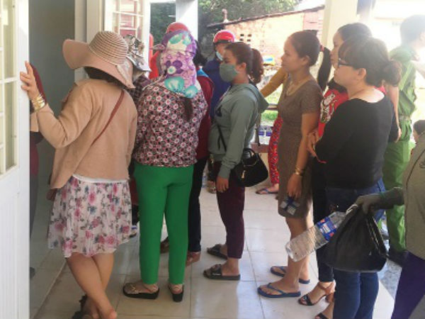 Bé 2 tuổi chết bất thường khi gửi ở điểm giữ trẻ không phép