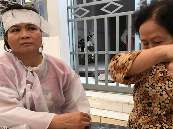 Vợ bảo vệ cứu 40 người vụ cháy Carina: 'Lúc về mặt anh nhem nhuốc'