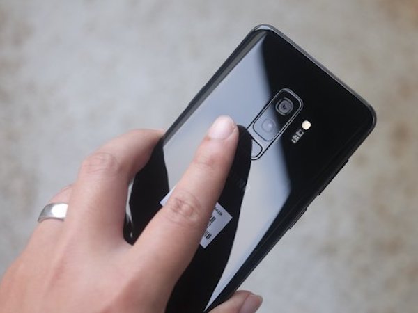 'Hét giá' ngàn đô, linh kiện Galaxy S9+ chỉ 8,6 triệu đồng