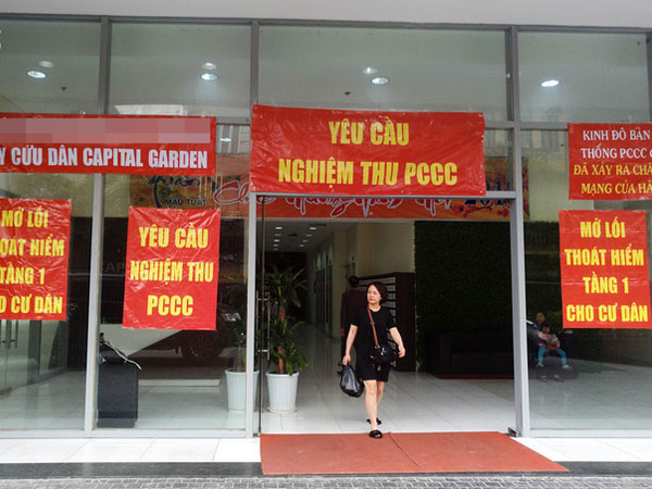 Sau vụ hỏa hoạn tòa nhà Carina khiến 13 người chết: Nhiều chung cư Hà Nội hốt hoảng 'kêu cứu'
