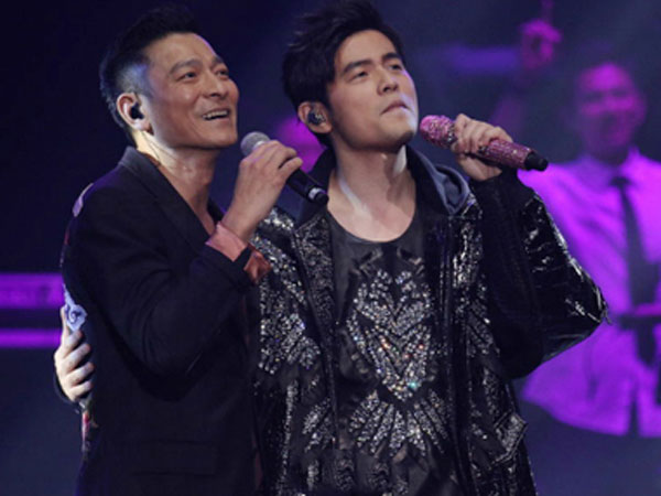 Màn song ca của Châu Kiệt Luân, Lưu Đức Hoa gây sốt