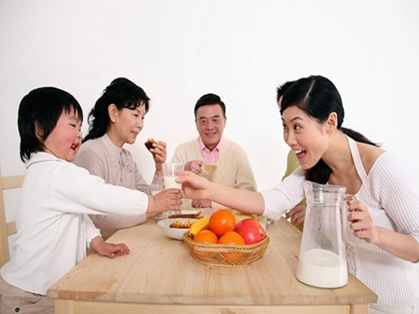 5 loại thực phẩm nguy hại cho cơ thể nếu sử dụng vào buổi sáng