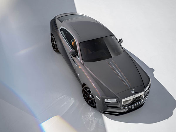 Rolls-Royce Wraith bản 'mưa sao băng' ra mắt