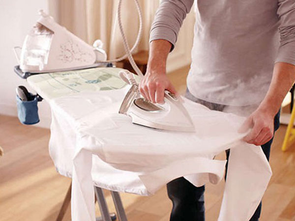 9 sai lầm lớn bạn thường mắc phải khi sử dụng bàn là