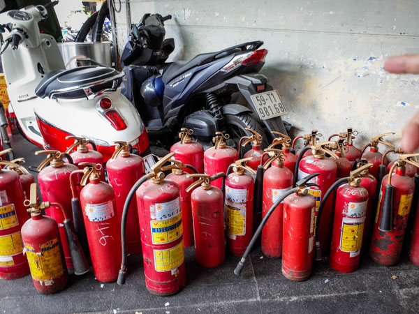 Hiểm họa cháy nổ trong các chung cư ở trung tâm Sài Gòn