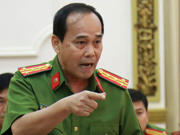 Video: Chủ đầu tư Carina nhập viện, từ chối giấy triệu tập