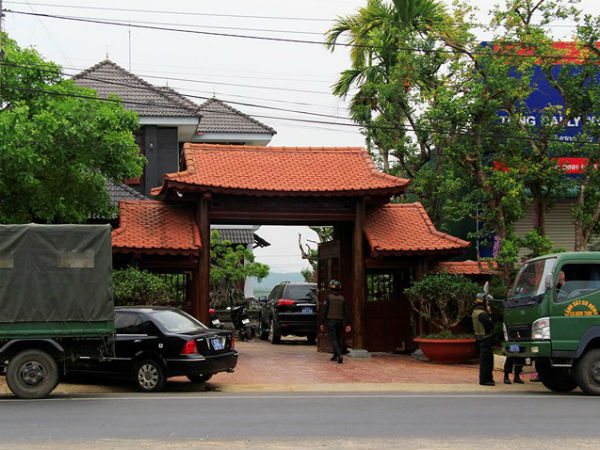Vụ bắn chết người tại Kon Tum: Khám xét khẩn cấp nhà 'Sơn Cầu Giấy'