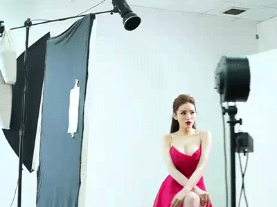 Bị đồn 'dao kéo' vòng 1, HH Kỳ Duyên tung luôn clip gợi cảm 'nóng rẫy'