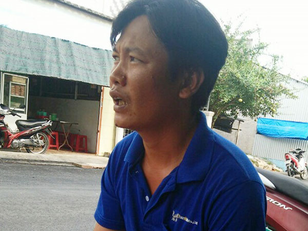 Đại úy cảnh sát giao thông đạp người vi phạm do 'mất bình tĩnh'?