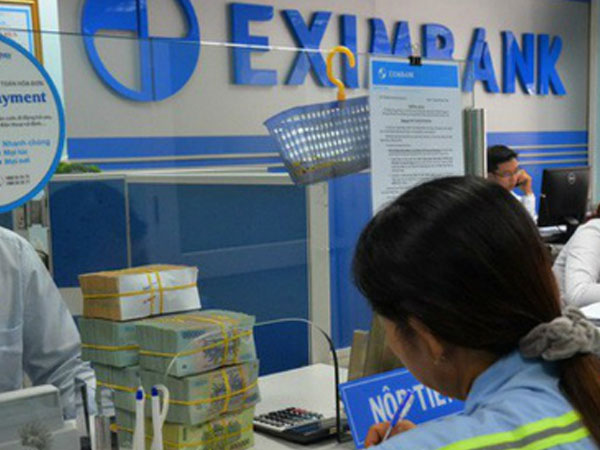 Eximbank TP HCM thay giám đốc