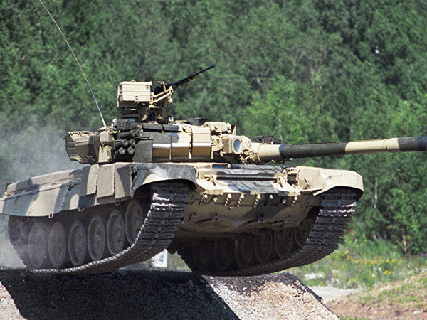 Những pha trình diễn ngoại mục của siêu tăng T-90