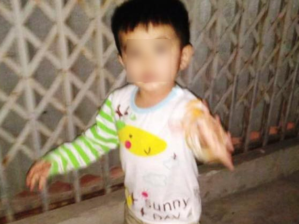 Thái Bình: Tìm thấy bé trai 3 tuổi "mất tích" sau gần một ngày tại nhà người phụ nữ bị tâm thần