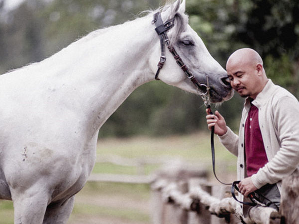'Đánh' cho Trung Nguyên tan đàn xẻ nghé để làm gì?