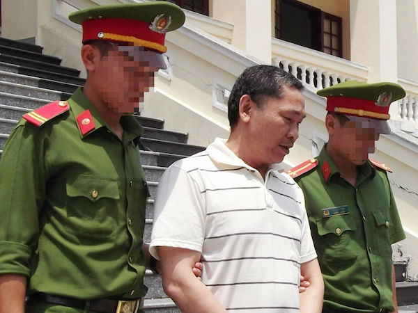Cái kết đắng cho kẻ nổ 'chạy án tử' cuỗm gần 700 triệu đồng