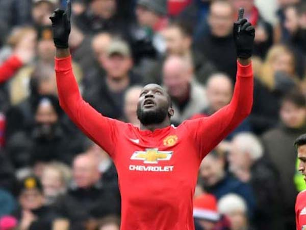 Lukaku 'người sắt': Vượt bi kịch gia đình, cùng MU nhắm vinh quang